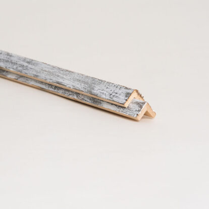 Barnwood Corner Trim – WHITEWASH