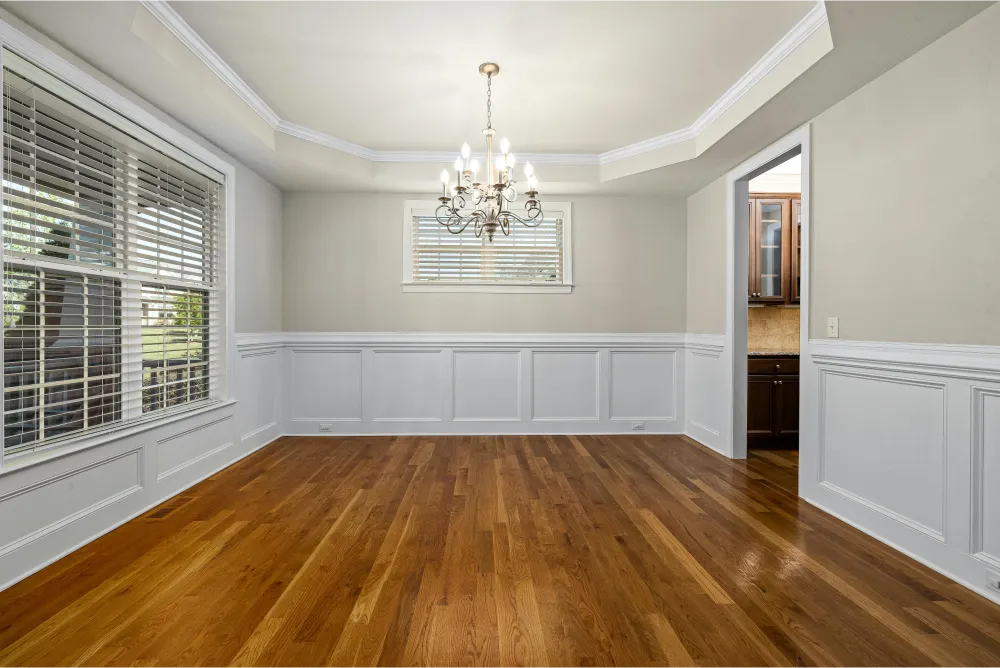 What Are The Benefits Of Installing Wainscoting?