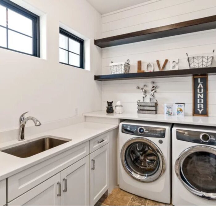 Shiplap Laundry Room: A Perfect Blend of Style and Function