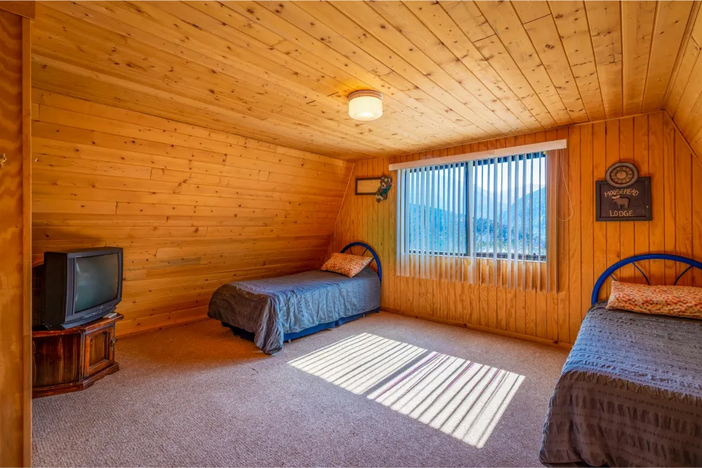 Nickel Gap & Shiplap: What are the Differences Between Them?