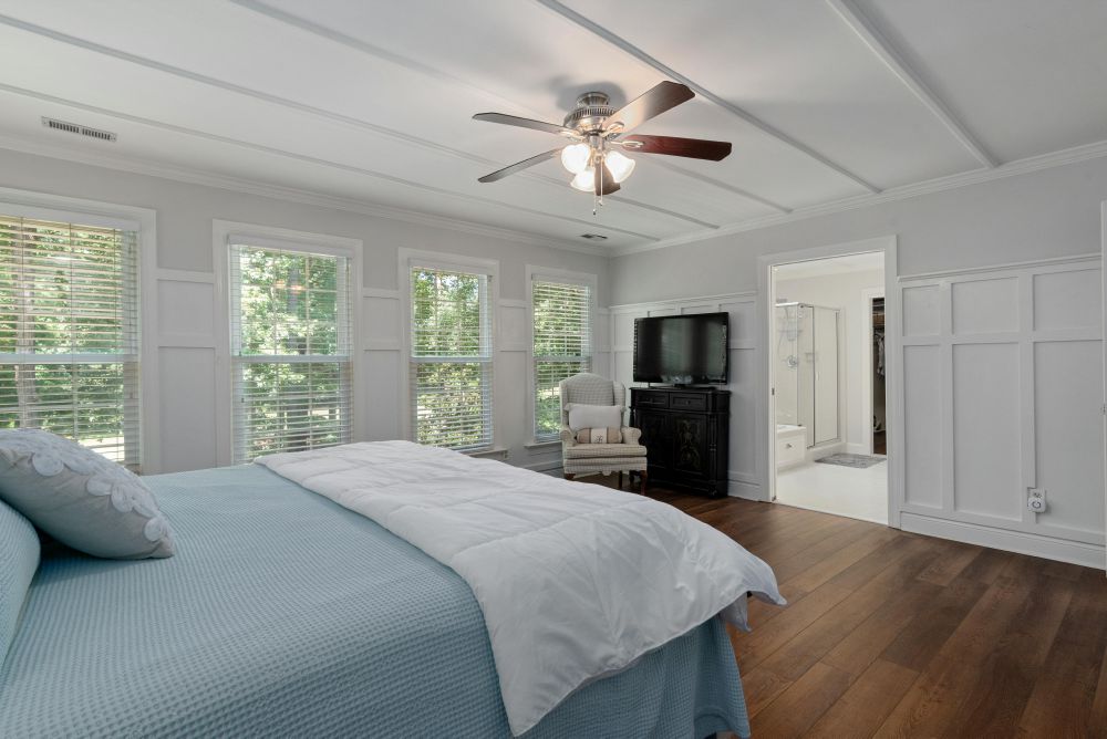 Shiplap Ceilings with Exposed Beams