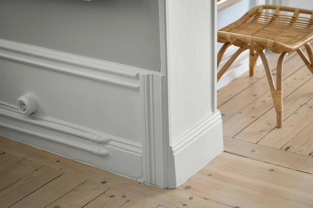 Wall Molding