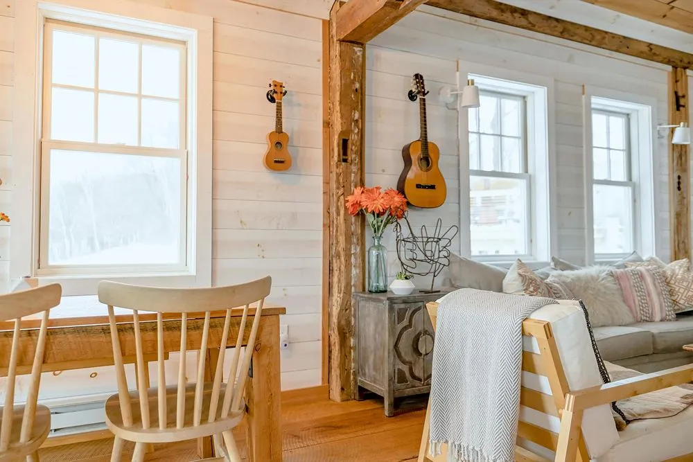 Classic White Horizontal Shiplap